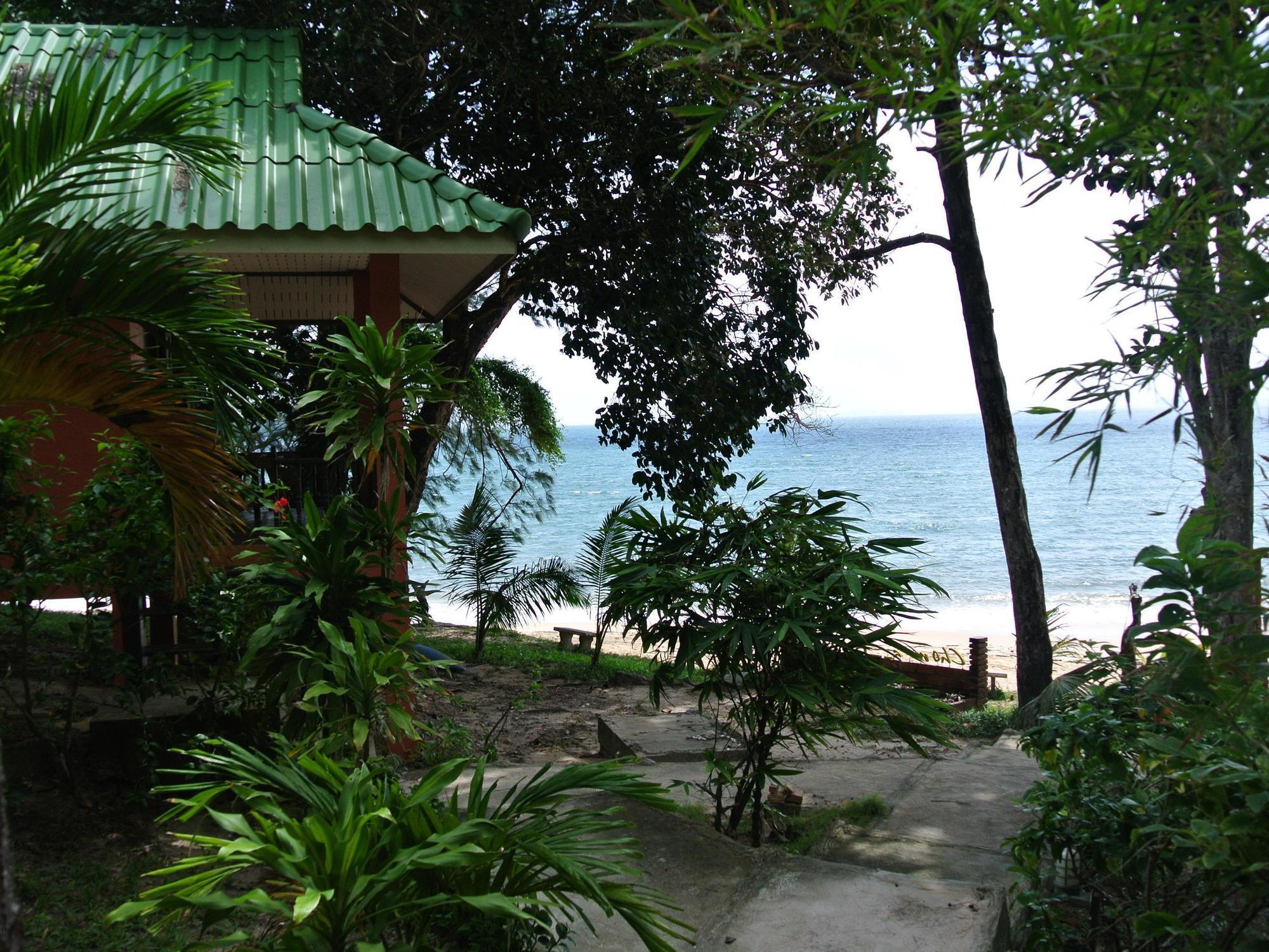 Chomjan Resort Koh Phayam Eksteriør billede