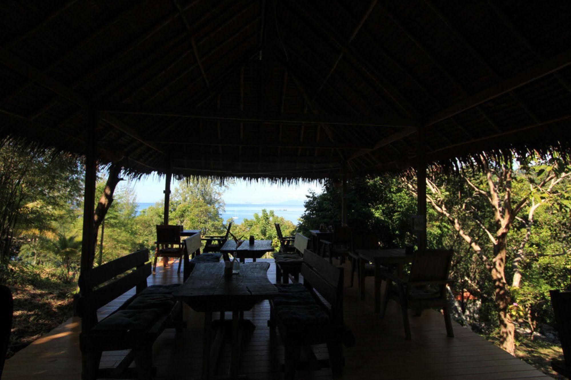 Chomjan Resort Koh Phayam Eksteriør billede